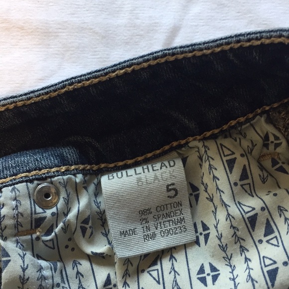 Bullhead Black Denim Jean Shorts size 5/3 - Picture 3 of 6